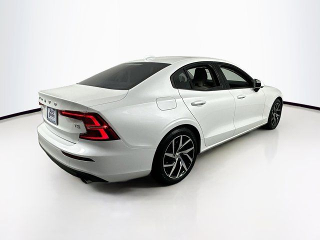 2019 Volvo S60 Momentum