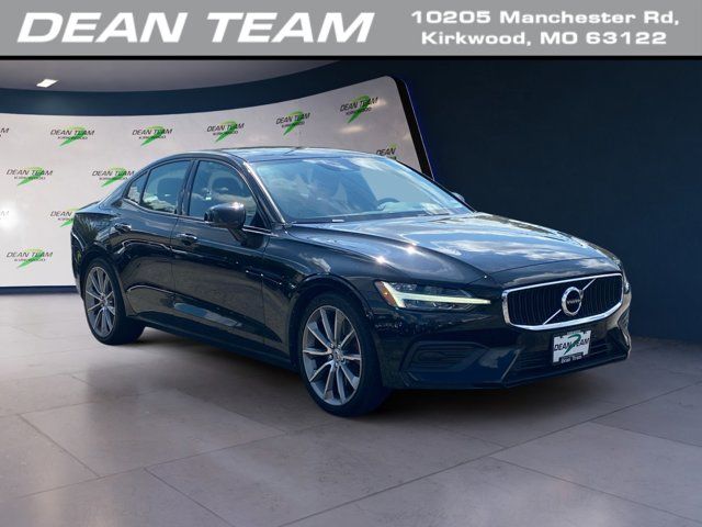 2019 Volvo S60 Momentum