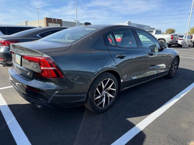 2019 Volvo S60 Momentum