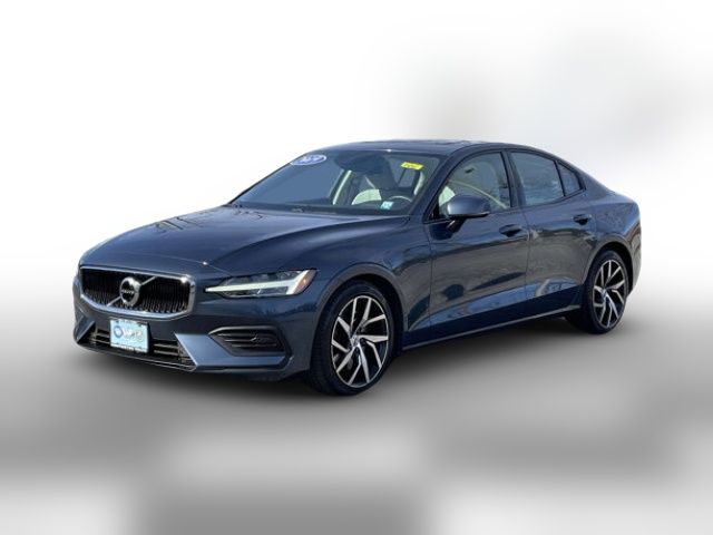 2019 Volvo S60 Momentum