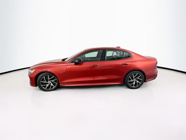 2019 Volvo S60 Momentum