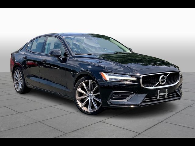 2019 Volvo S60 Momentum