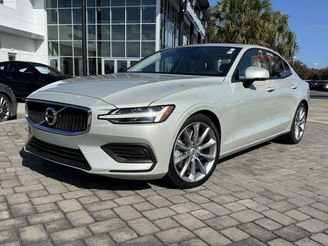 2019 Volvo S60 Momentum