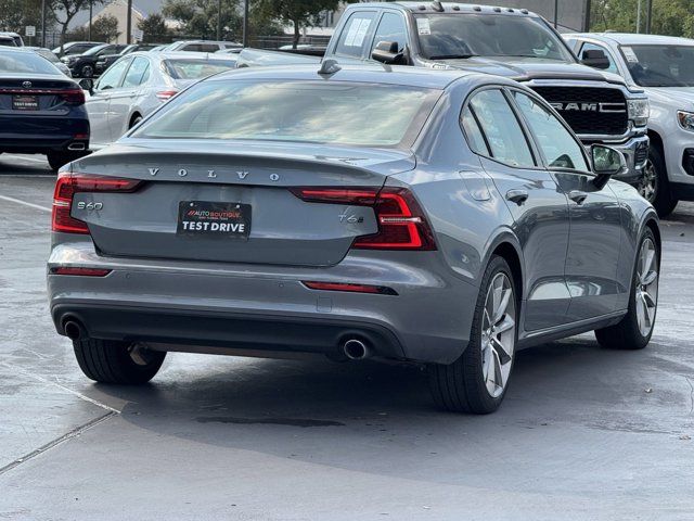 2019 Volvo S60 Momentum