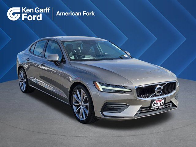 2019 Volvo S60 Momentum