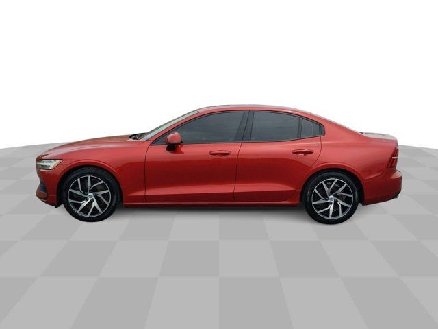 2019 Volvo S60 Momentum