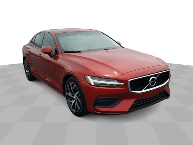 2019 Volvo S60 Momentum