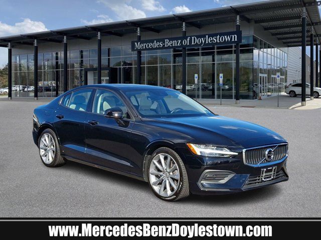 2019 Volvo S60 Momentum