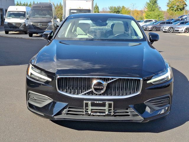 2019 Volvo S60 Momentum