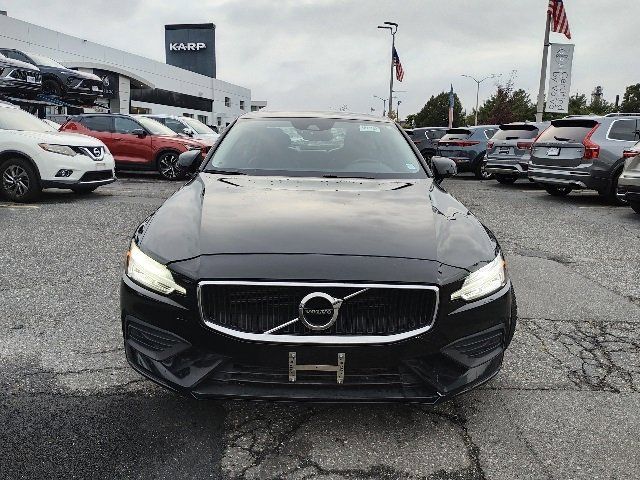 2019 Volvo S60 Momentum