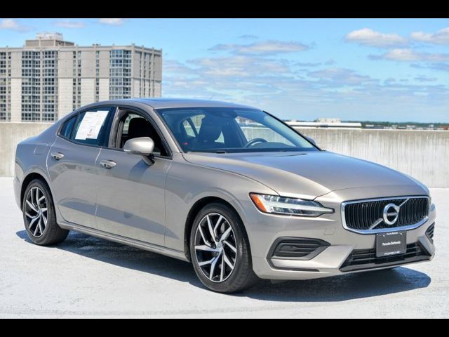 2019 Volvo S60 Momentum