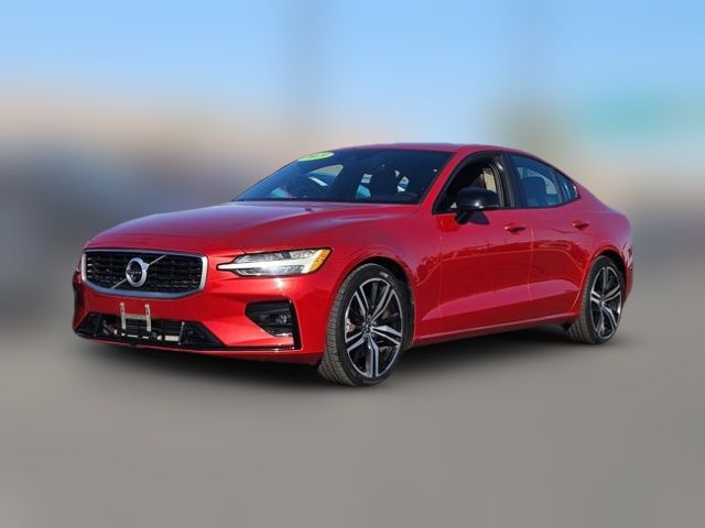 2019 Volvo S60 R-Design