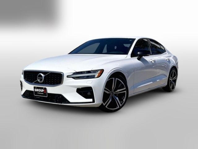 2019 Volvo S60 R-Design