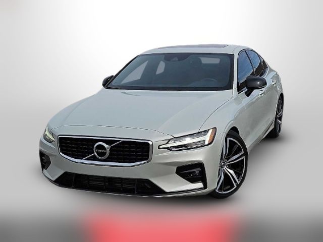 2019 Volvo S60 R-Design