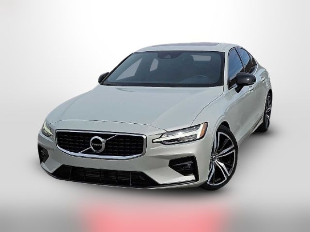 2019 Volvo S60 R-Design