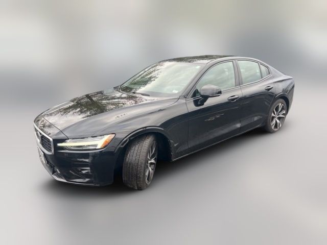 2019 Volvo S60 R-Design