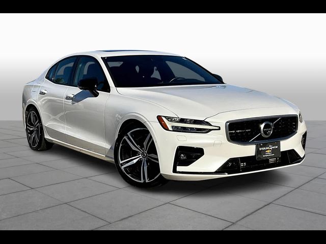 2019 Volvo S60 R-Design