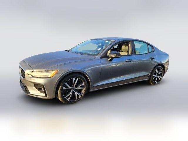 2019 Volvo S60 R-Design