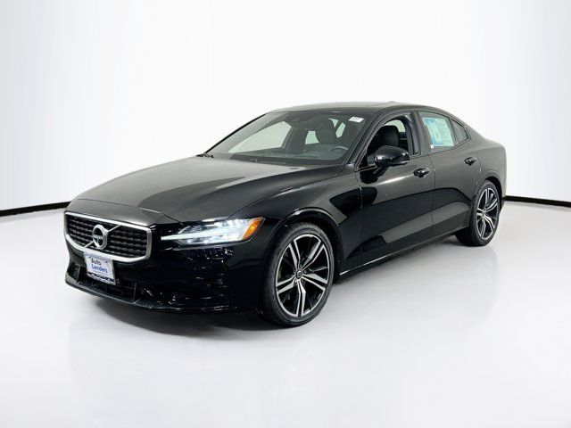 2019 Volvo S60 R-Design