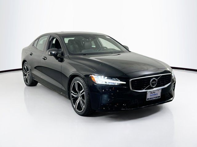 2019 Volvo S60 R-Design