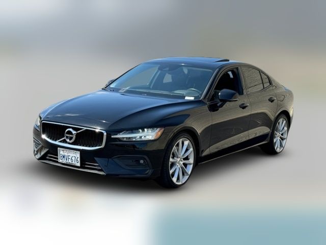 2019 Volvo S60 Momentum