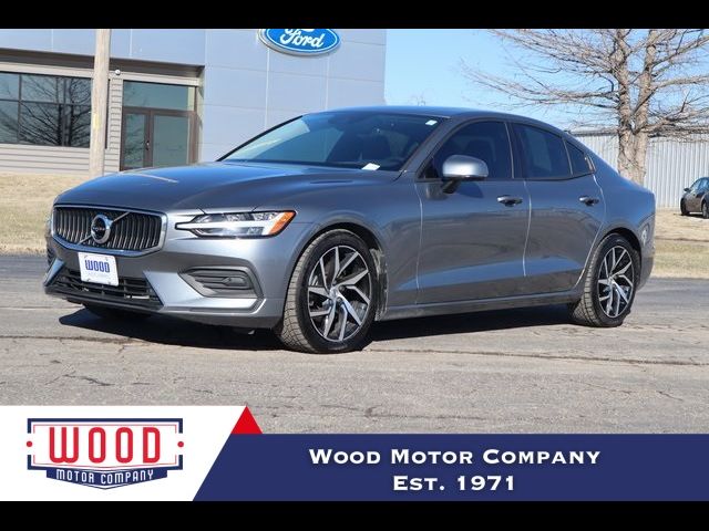 2019 Volvo S60 Momentum