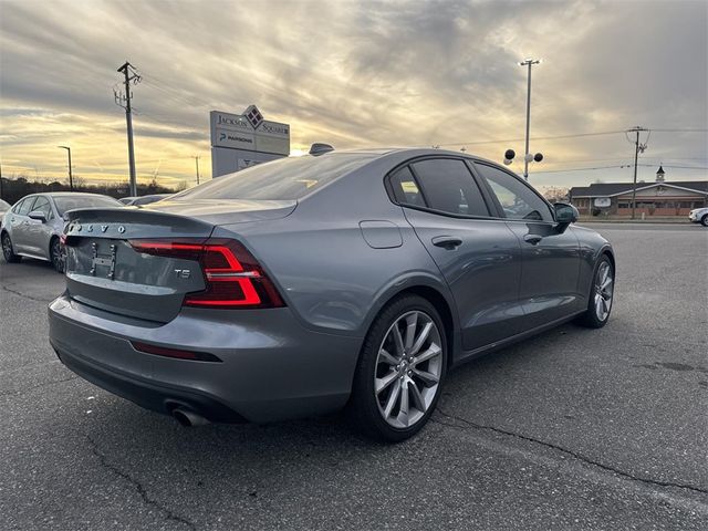 2019 Volvo S60 Momentum