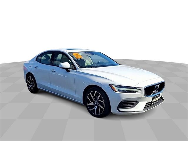 2019 Volvo S60 Momentum