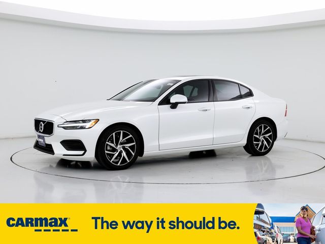 2019 Volvo S60 Momentum