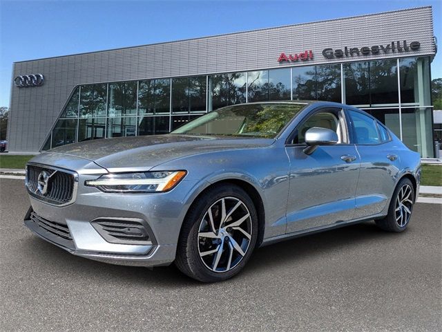 2019 Volvo S60 Momentum