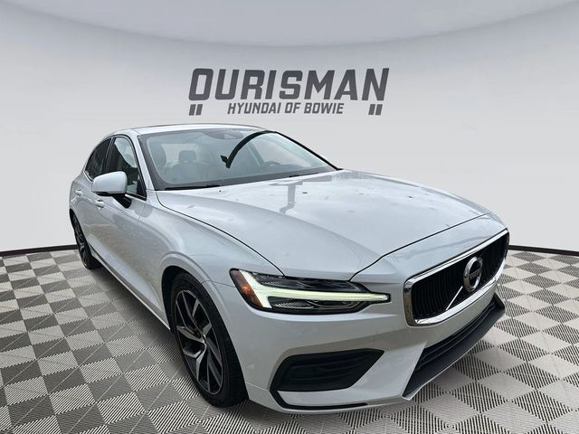 2019 Volvo S60 Momentum