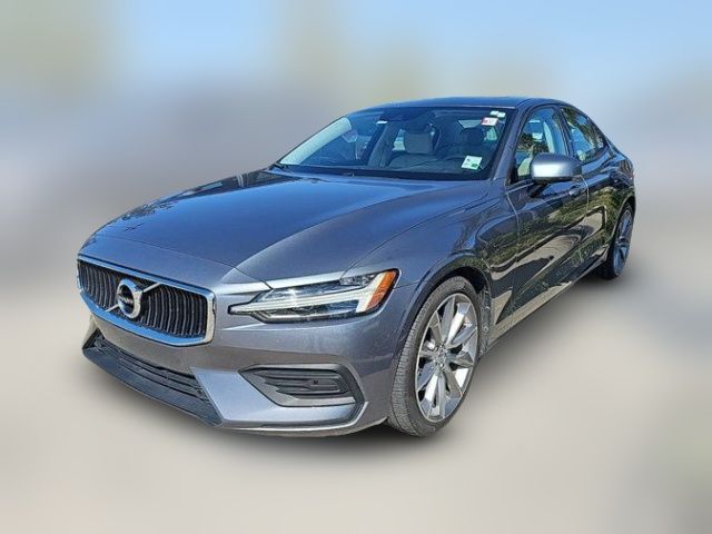 2019 Volvo S60 Momentum