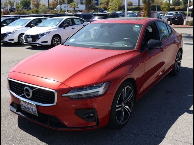 2019 Volvo S60 R-Design