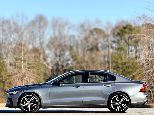 2019 Volvo S60 R-Design