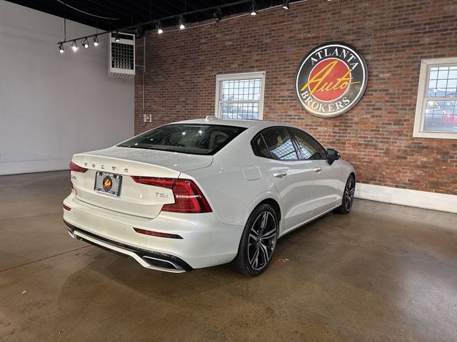 2019 Volvo S60 R-Design