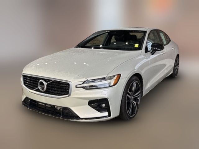 2019 Volvo S60 R-Design