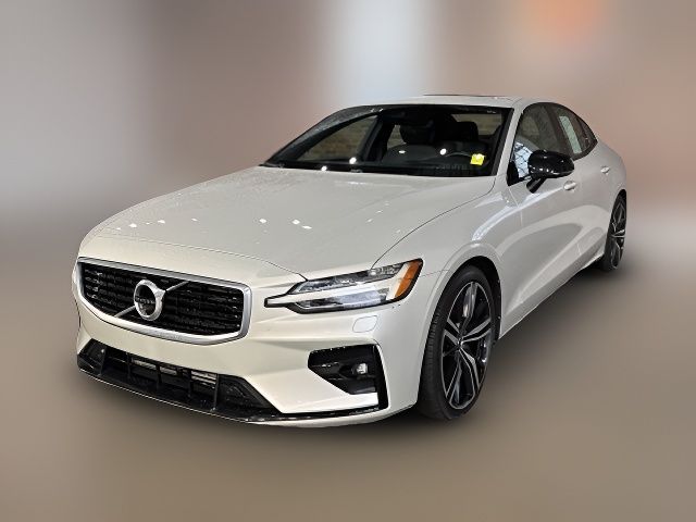 2019 Volvo S60 R-Design