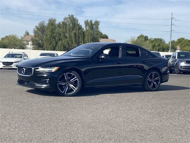 2019 Volvo S60 R-Design