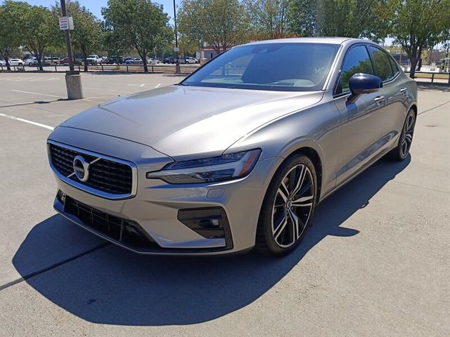 2019 Volvo S60 R-Design