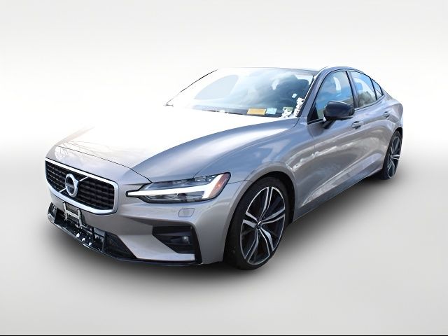 2019 Volvo S60 R-Design