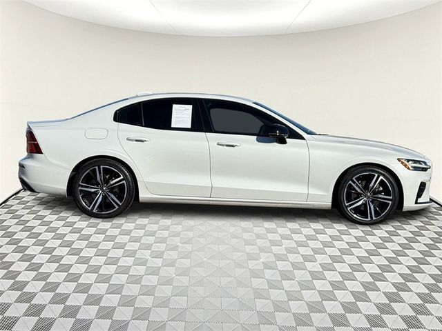 2019 Volvo S60 R-Design