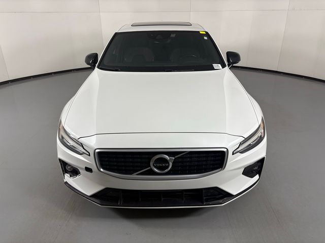 2019 Volvo S60 R-Design
