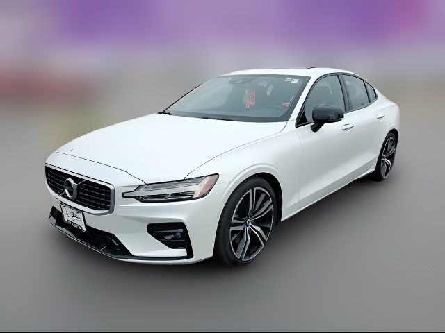 2019 Volvo S60 R-Design