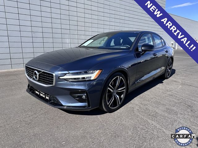 2019 Volvo S60 R-Design