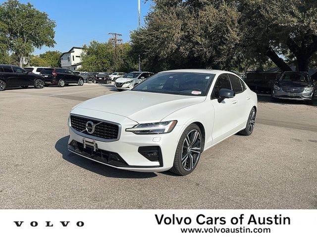 2019 Volvo S60 R-Design