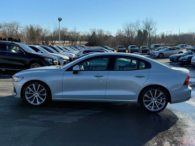 2019 Volvo S60 Momentum