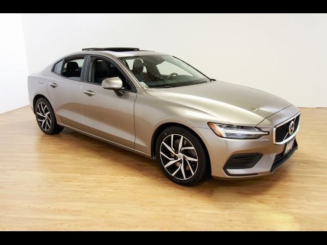 2019 Volvo S60 Momentum