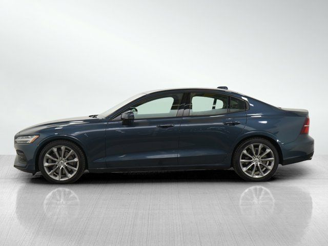 2019 Volvo S60 Momentum