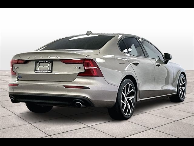 2019 Volvo S60 Momentum