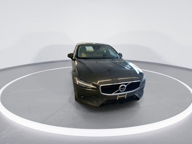 2019 Volvo S60 Momentum